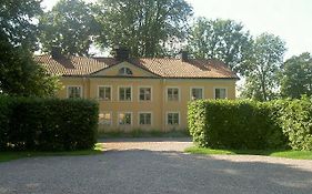 Tullgarns Vaerdshus Vagnhärad