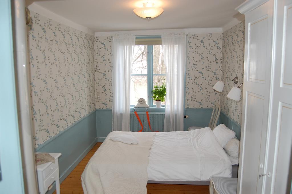 Tullgarns Vardshus Bed and Breakfast Vagnhärad Rum bild