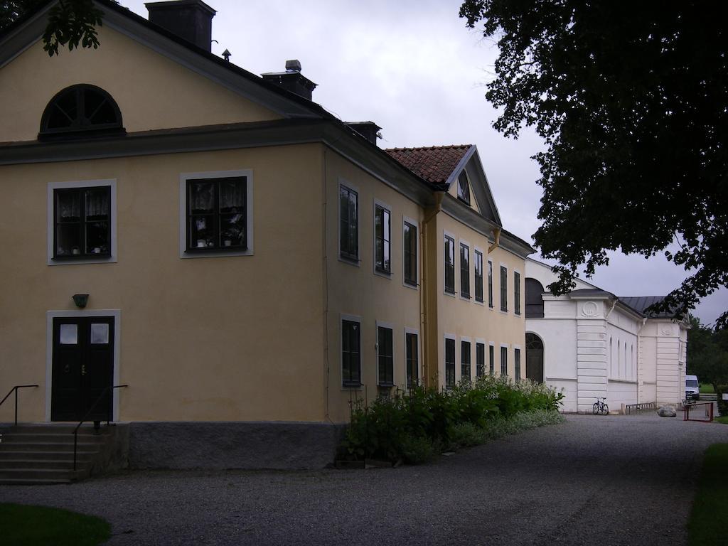 Tullgarns Vardshus Bed and Breakfast Vagnhärad Exteriör bild